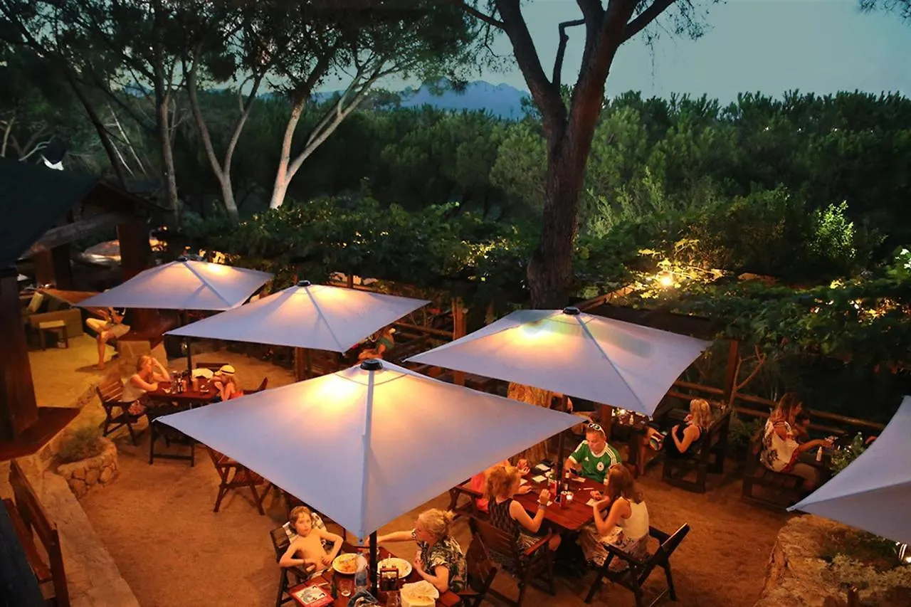 Campeggio Hotel Camping Porto Sosàlinos Cala Liberotto